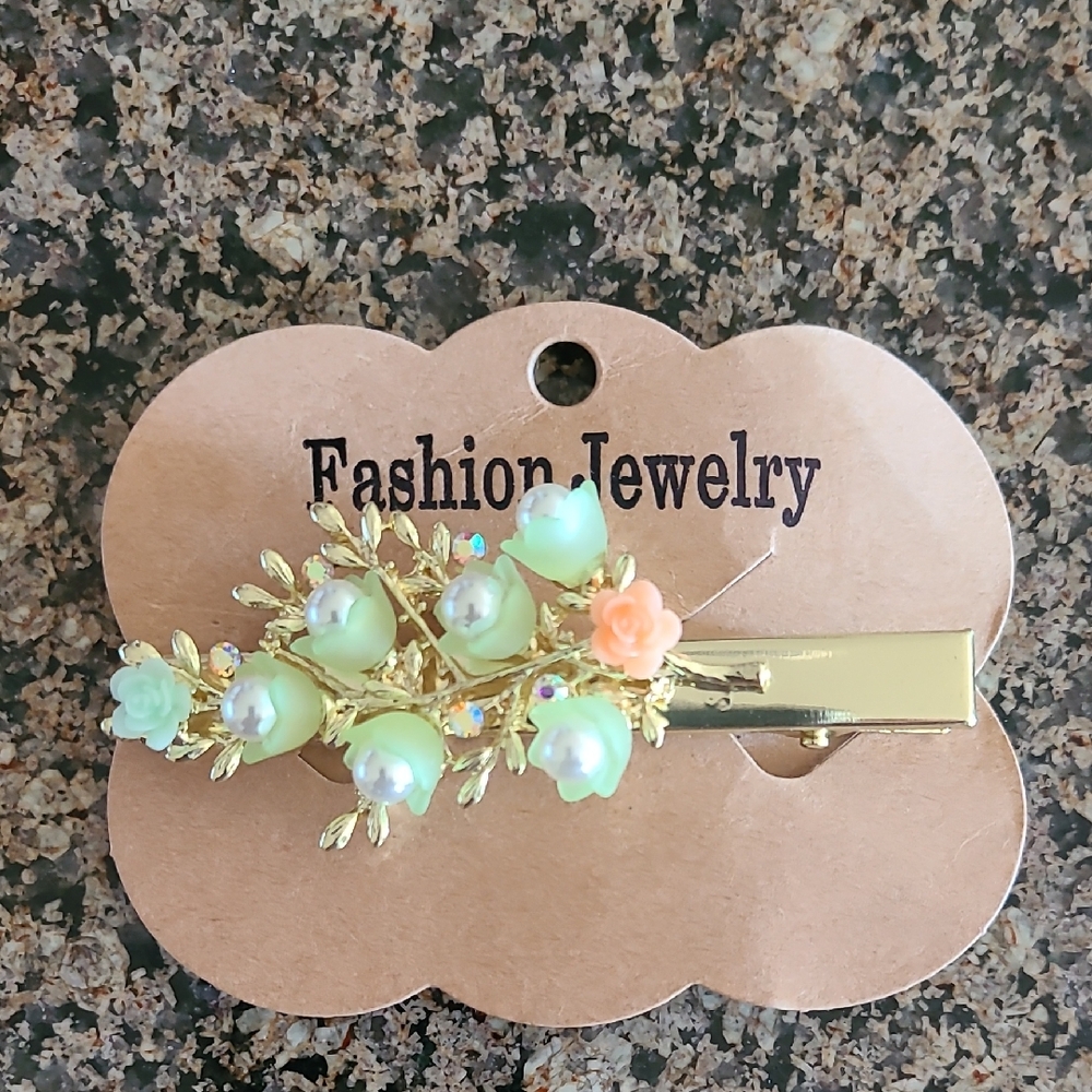 Floral Gold Hair Clip